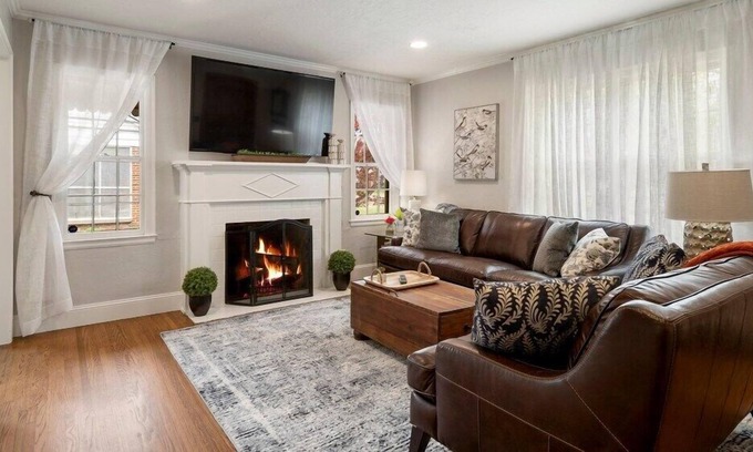 Turner Park House | Exquisite EXPO get AWAY-TU, Gathering Place etc.