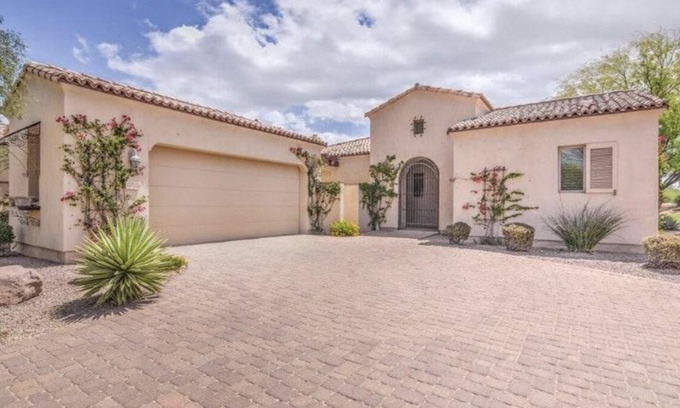 Gold Canyon Villa | Exquisite Home w/Sep. Guest Casita at Superstition Mtn Golf & Country Club