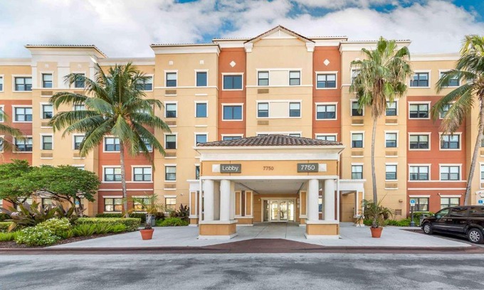 Doral Hotel | Extended Stay America Premier Suites - Miami - Airport - Doral - 25th Street