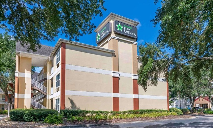 Gainesville Hotel | Extended Stay America Select Suites - Gainesville - I-75