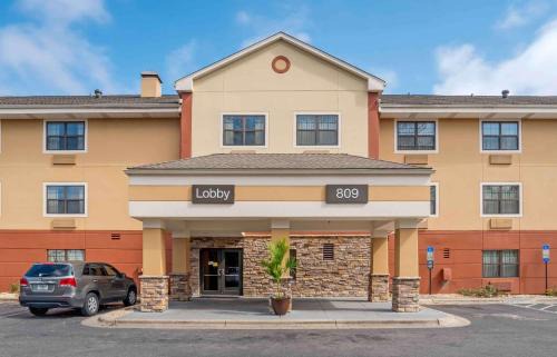 Northeast Pensacola Hotel | Extended Stay America Suites - Pensacola - University Mall