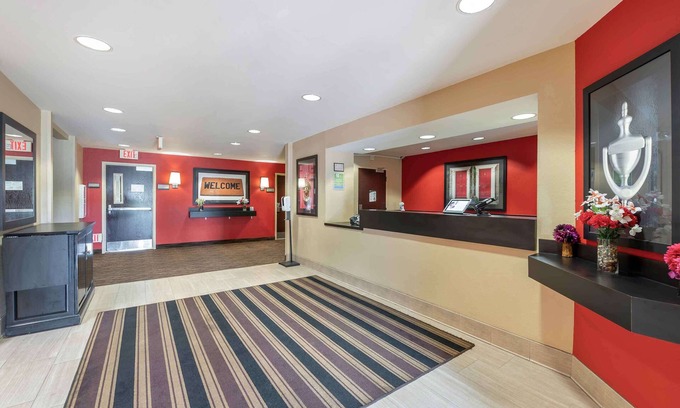 Wayne Hotel | Extended Stay America Suites Indianapolis Airport