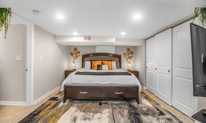 Forestview House | Extended Stay Berwyn FHS Rental