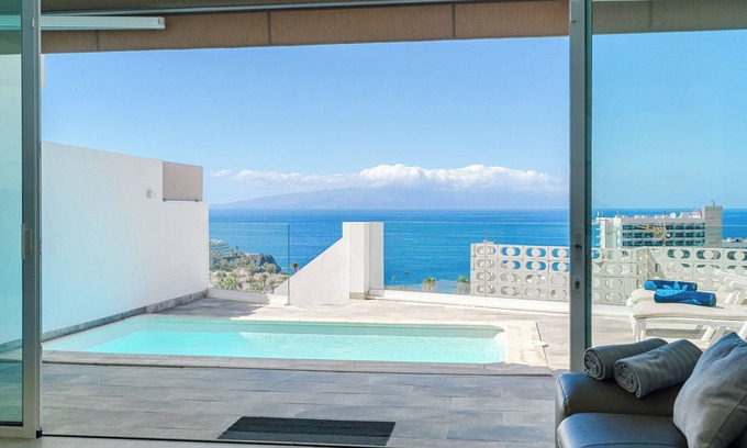 Santiago del Teide House | Fabulous Bungalow with Panoramic View and Private Pool.