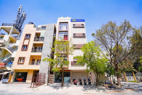 Sector 2 Hotel | FabHotel Royal Platinum Suites