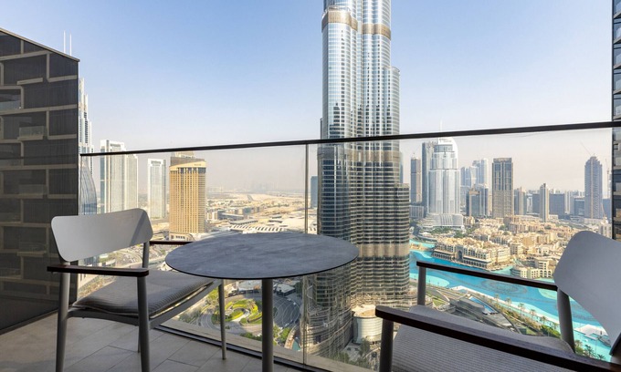 Downtown Dubai Apartment | Fabulous Apt w/Sensational Burj Khalifa Views