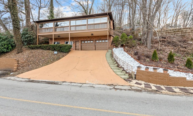 Lake Junaluska House | Fabulous lake view abode with five bedrooms and balcony - pool & tennis access