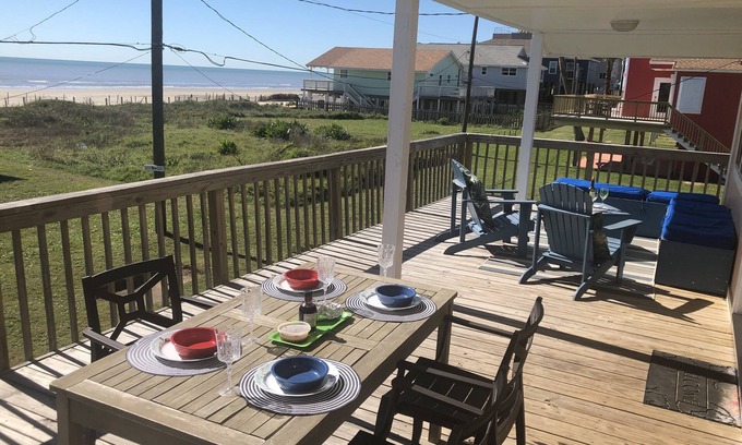 Bermuda Beach House | Fabulous Lighthouse, stone's throw away from beach,120 ft ,w/stunning views!