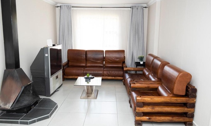 Bethlehem Bed & Breakfast | Faces Guesthouse La Provance