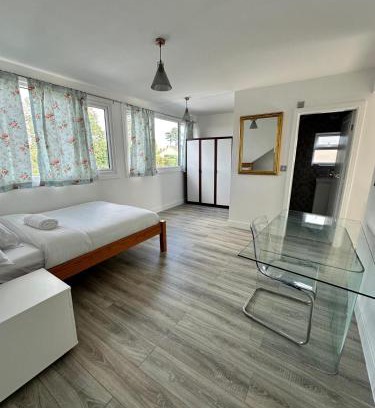 Leicester House | Fairestone House