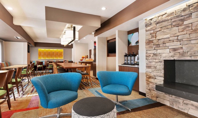 East Roseville Parkway Hotel | Fairfield Inn by Marriott Roseville