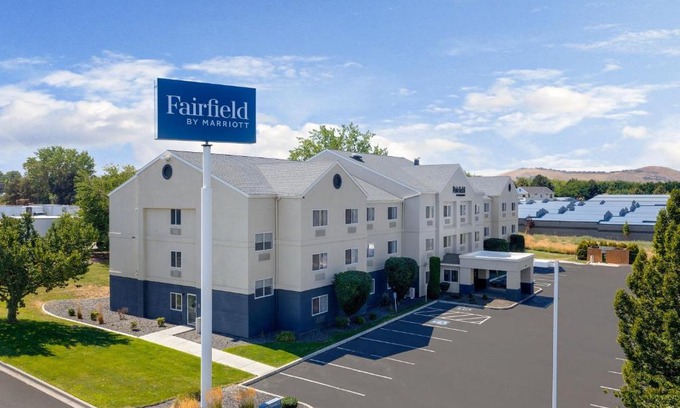 Tri-Cities Hotel | Fairfield Inn Kennewick