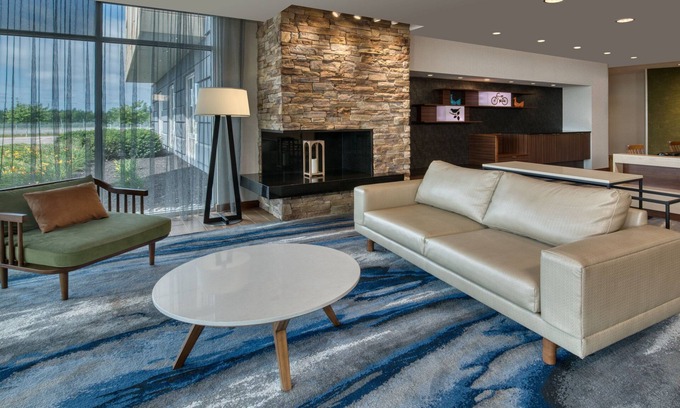 Moncton Hotel | Fairfield Inn & Suites by Marriott Moncton