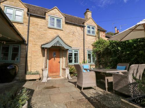 Milton-under-Wychwood House | Fairview Cottage