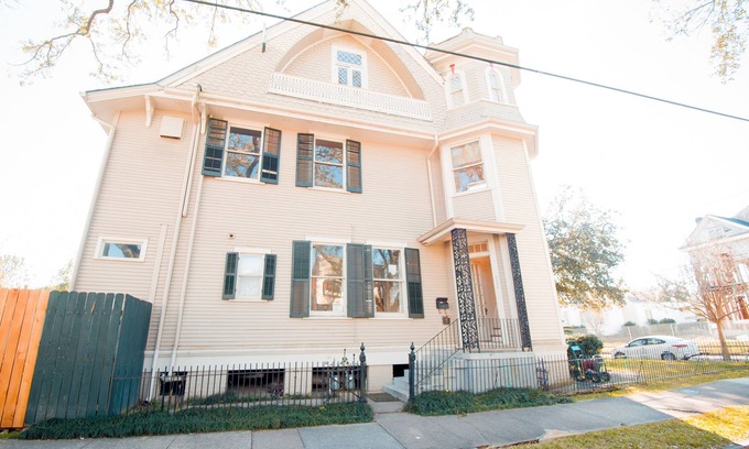 Audubon House | ⚜ FAIRYTALE HISTORIC UPTOWN VICTORIAN CHATEAU ⚜