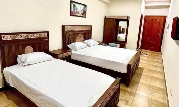 Peshawar Hotel | Faisal Hotel