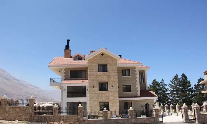 Al Arz Ski Chalet | Falcon Peak - Two Bedroom Apartment 1st Floor