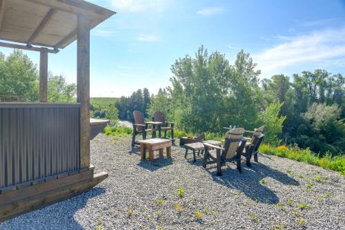 Ashton House | Fall River Cabin Retreat On-Site Fly Fishing!