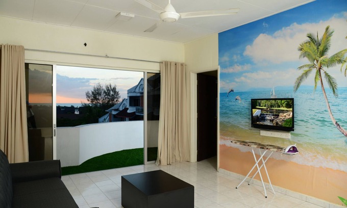 Kuah Apartment | Family 3 Bedroom Suite in Langkawi