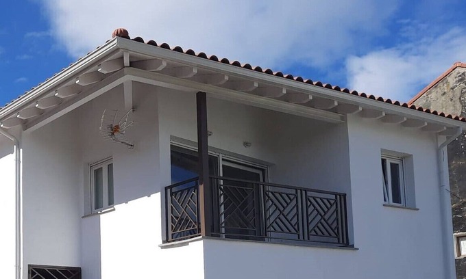 San Esteban Apartment | Family Apartment 5 minutes from beaches, hiking trails Enjoy Asturias!
