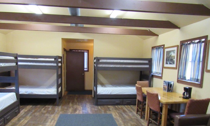 Wading River House | Family accommodation with daily summer activities