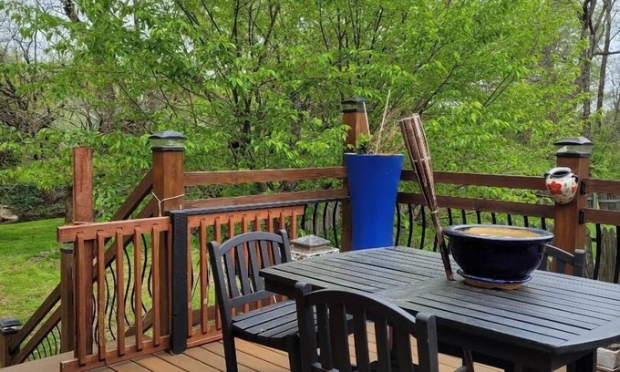 Hendersonville House | Family and small dogs friendly. Close to interstate, 15 minutes from Nashville