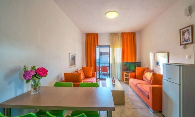 Polichrono Apartment | Family Apartment Polichrono Nr 7.