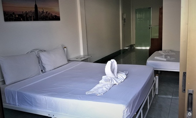 Nanai Road Apartment | Family Apartment - Patong Beach Center