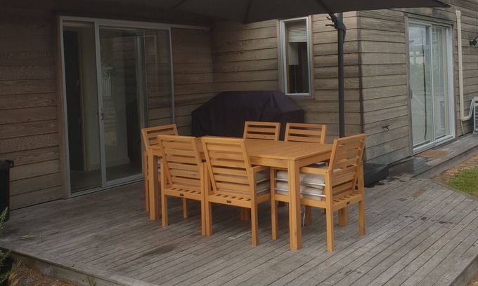 Omaha House | Family Bach in Omaha