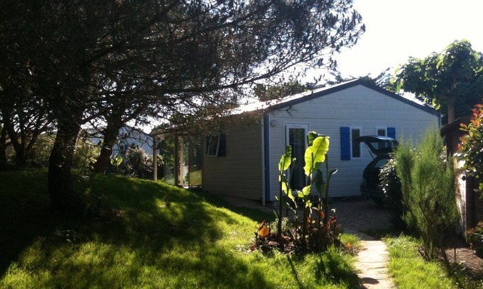 Saint-Cyr-en-Talmondais Ski Chalet | FAMILY CHALET in residential park with swimming pool in florida