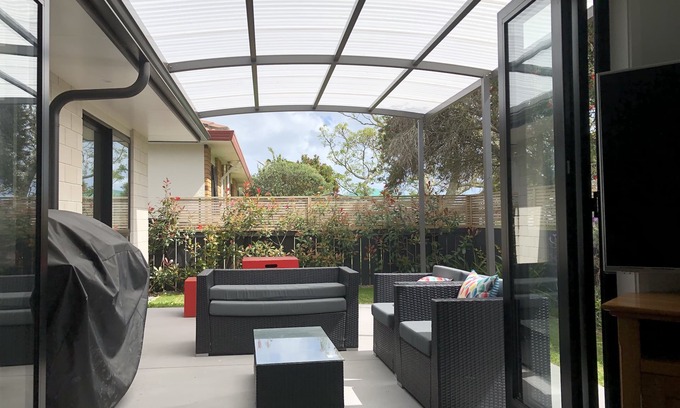 Mount Maunganui House | Family cottage in Mt Maunganui