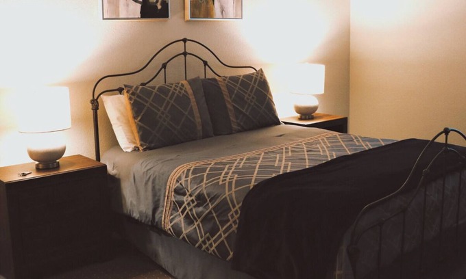 Shingletown Bed & Breakfast | Family Deluxe Suite at Tall Timbers Bed & Breakfast