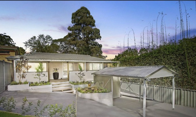 North Avoca House | Family Friendly Four Bedroom Beach House