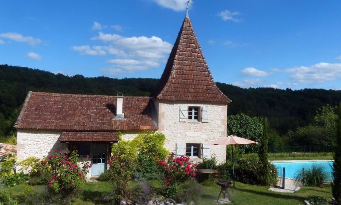 Montagudet House | Family-friendly holiday home on a country estate