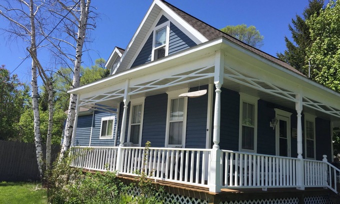 Onekama Cottage | Family-Friendly Onekama Village Cottage