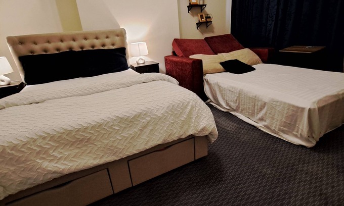 Goresbrook Apartment | Family friendly, spacious and close to grocery outlets,restaurants and transport