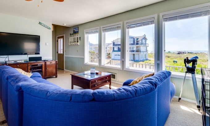 Cape Meares House | Family-Friendly Waterfront Home w/Free WiFi, Sauna, Kayaks & Beach Chairs