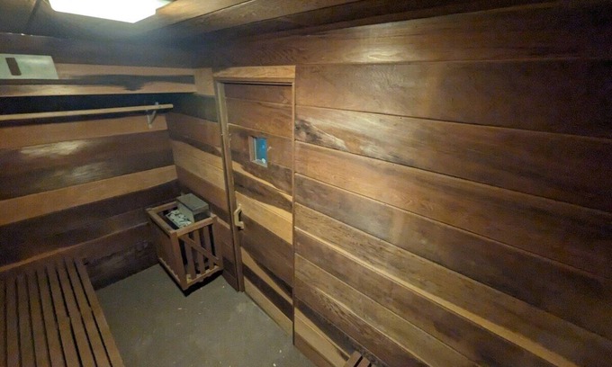 North Terre Haute House | Family Getaway: Indoor Pool, Sauna & Arcade