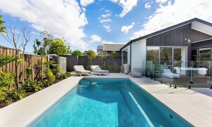 Auckland House | Family holiday home with pool, spa, and outdoor oasis for endless relaxation!