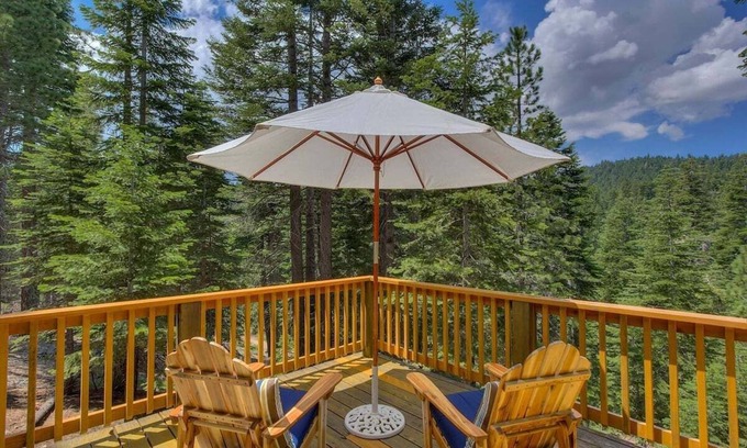 Comstock Acres House | Family Home near Granlibakken