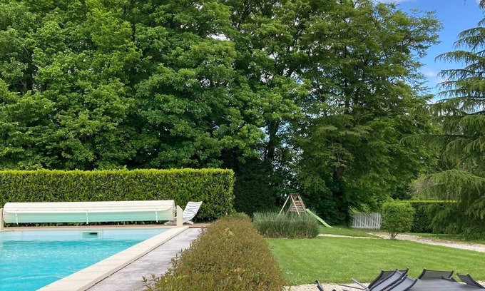 Tourouvre House | Family House With Swimming Pool and Tennis