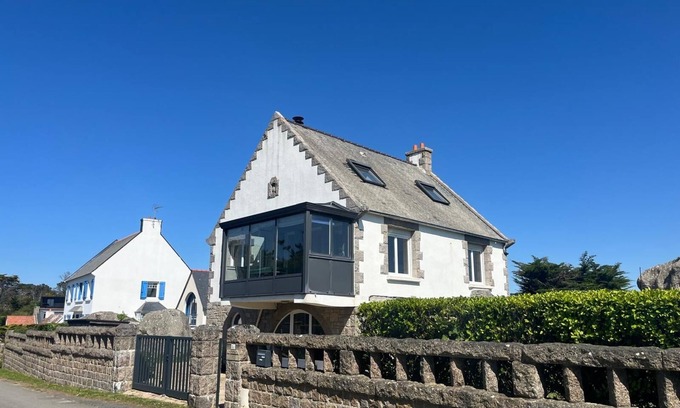 Tregastel House | Family House Sea View 100m/1min from the beach