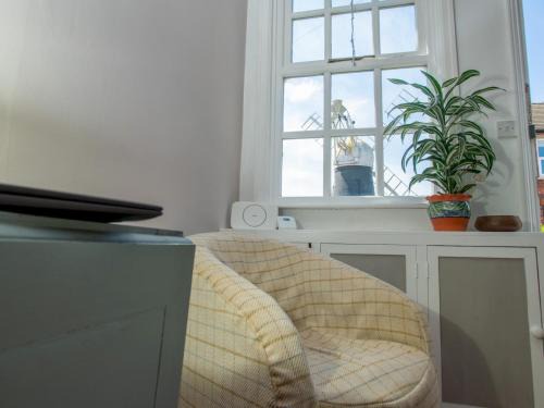 Lincoln House | Family house with stunning Mill view Pass The Keys