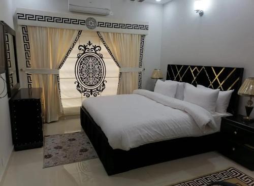 F-6 Sector House | Family lodges