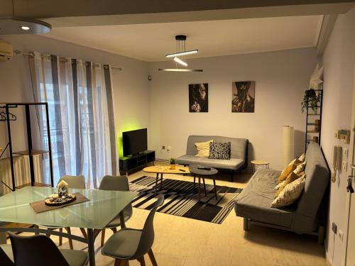 Sykies Apartment | Family Nest Apartment SKG