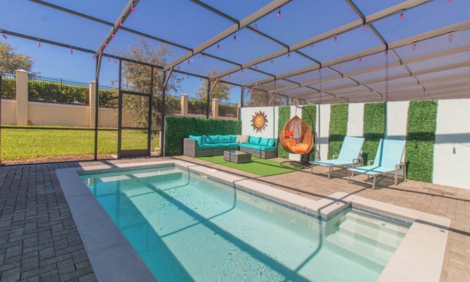 Windsor Hills House | Family Oasis! Luxe 5BD/4.5BA Townhouse w/Private pool, Disney Proximity
