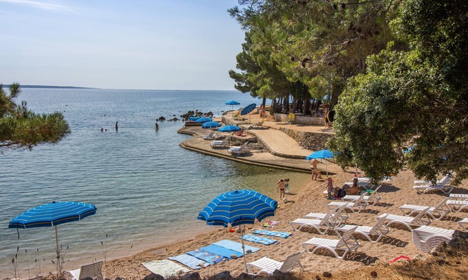 Nerezine Hotel | Family Resort Hotel Manora