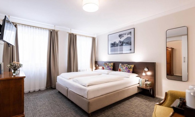 City Centre Salzburg House | Family room, with breakfast, non ref - Altstadthotel Wolf-Dietrich