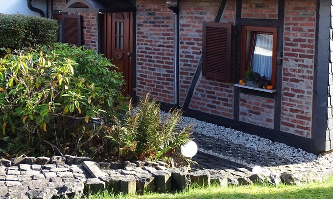 Berzhahn Apartment | Fanissimo die Wohnung, Bad WC, 1 Schlafraum - Daheim bei Fanissimo