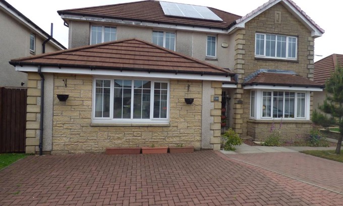 Levenmouth Bed & Breakfast | Fantasia